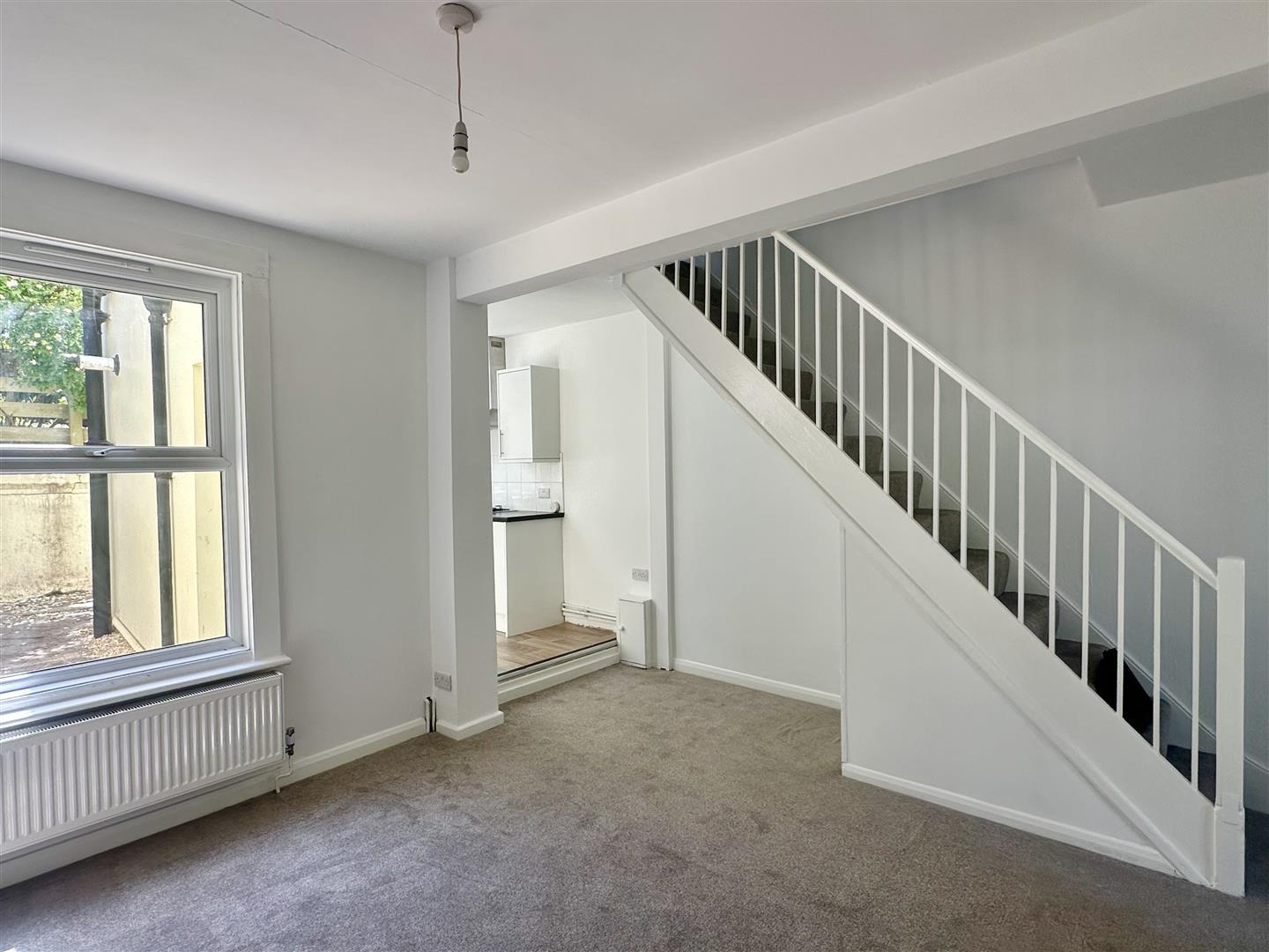 3 bed property in St. Georges Road, Hastings